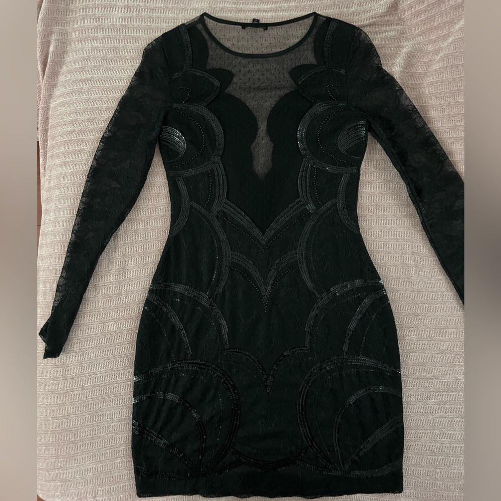 EXPRESS LBD Bodycon fit.